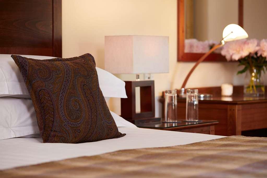 Macdonald Frimley Hall Hotel & Spa Camberley Room photo