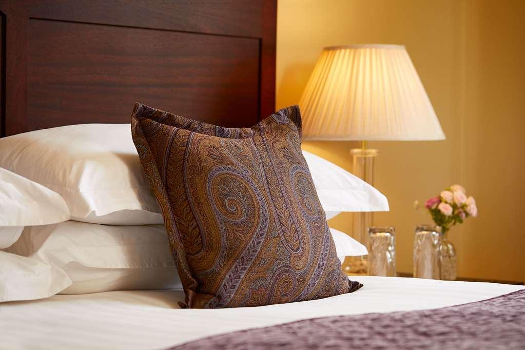 Macdonald Frimley Hall Hotel & Spa Camberley Room photo