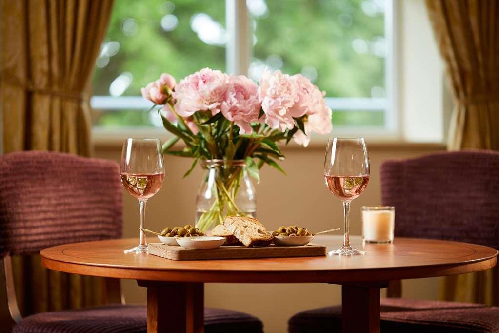 Macdonald Frimley Hall Hotel & Spa Camberley Room photo