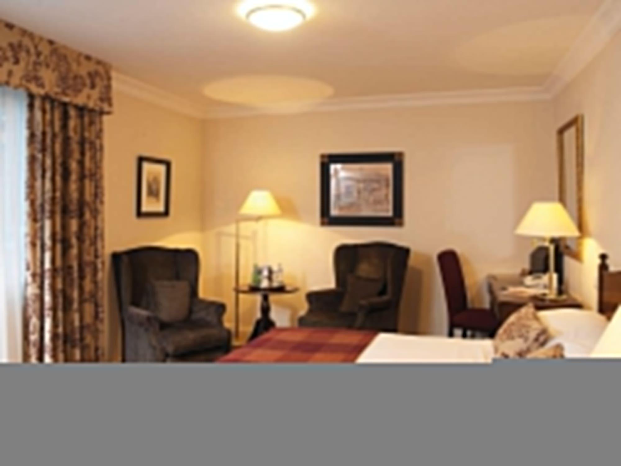 Macdonald Frimley Hall Hotel & Spa Camberley Room photo