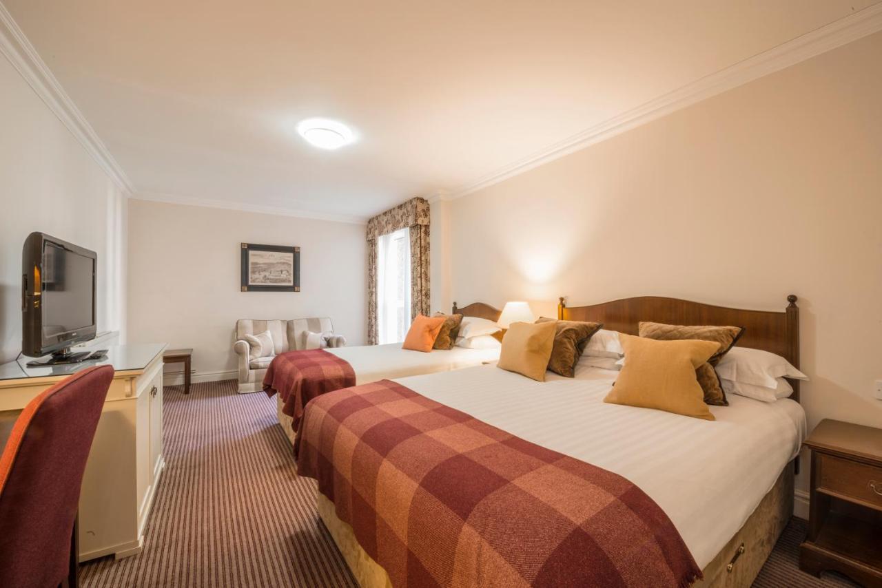 Macdonald Frimley Hall Hotel & Spa Camberley Exterior photo